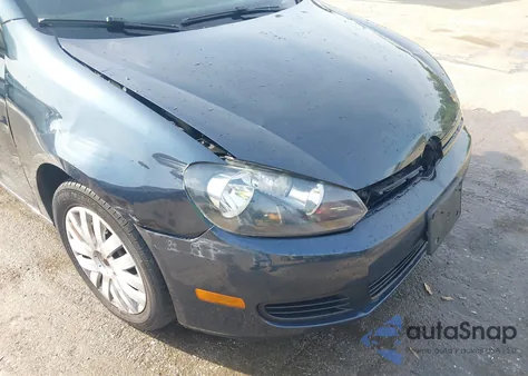 2010 Volkswagen Jetta S z USA, uszkodzony, nr VIN 3VWKX7AJ5AM655089